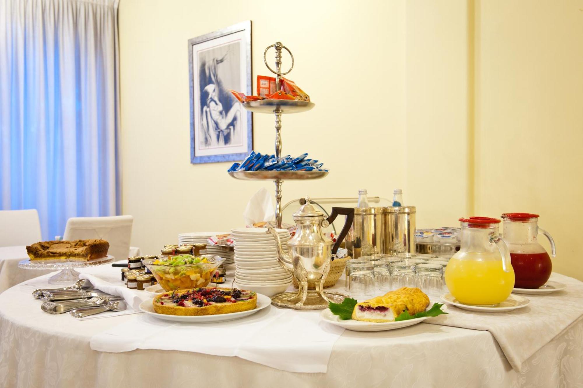 Ca' Delle Rose Hotel กัสเตลฟรันโก เวเนโต ภายนอก รูปภาพ